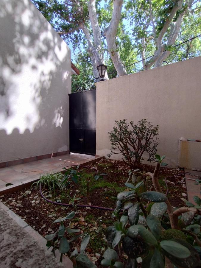 Hostel Terminal Mendoza Exteriör bild
